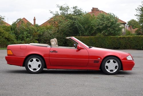 1993 Mercedes-Benz 300SL (R129) For Sale (picture 8 of 159)