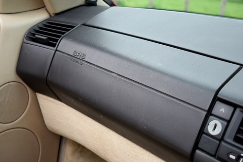 1993 Mercedes-Benz 300SL (R129) For Sale (picture 43 of 159)