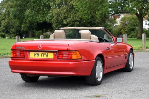1993 Mercedes-Benz 300SL (R129) For Sale (picture 9 of 159)