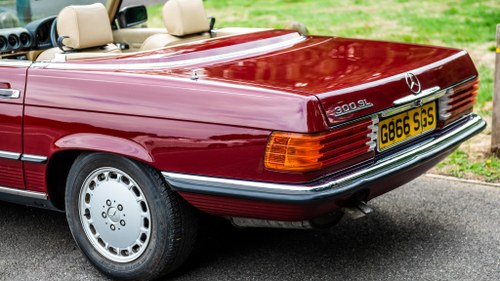 1989 Mercedes-Benz 300SL (R107) à vendre (picture 80 of 138)