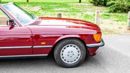 1989 Mercedes-Benz 300SL (R107) à vendre (picture 60 of 138)