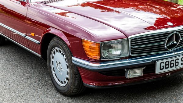1989 Mercedes-Benz 300SL (R107) For Sale (picture :index of 62)
