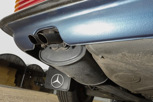 1988 Mercedes-Benz 300 SL (R107) In vendita (immagine 193 di 226)