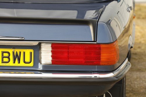 1988 Mercedes-Benz 300 SL (R107) In vendita (immagine 136 di 226)