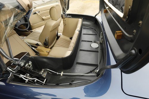 1988 Mercedes-Benz 300 SL (R107) In vendita (immagine 69 di 226)