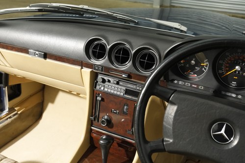 1988 Mercedes-Benz 300 SL (R107) In vendita (immagine 48 di 226)