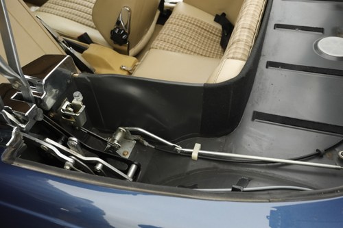 1988 Mercedes-Benz 300 SL (R107) In vendita (immagine 70 di 226)