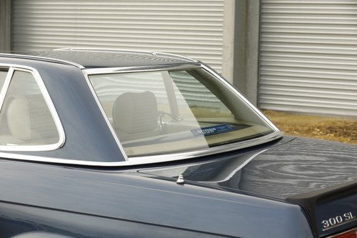 1988 Mercedes-Benz 300 SL (R107) In vendita (immagine 149 di 226)