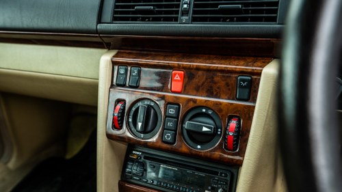 1995 Mercedes-Benz 320 CE En venta (imagen 29 de 178)