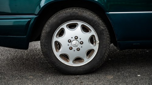 1995 Mercedes-Benz 320 CE En venta (imagen 10 de 178)