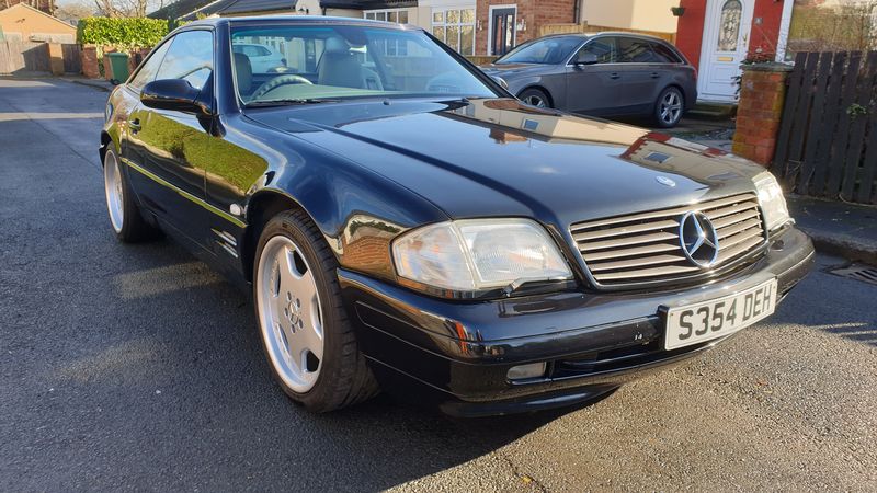 NO RESERVE! 1998 Mercedes SL320 For Sale (picture 1 of 121)