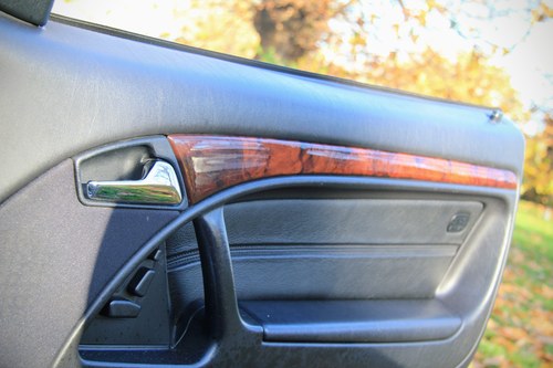 2000 Mercedes-Benz SL320 R129 Te koop (foto 105 van 204)