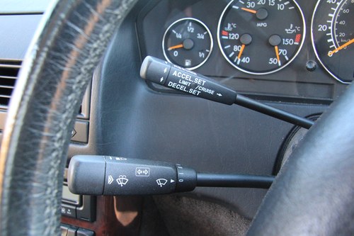 2000 Mercedes-Benz SL320 R129 Te koop (foto 45 van 204)