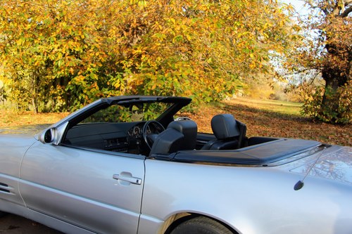 2000 Mercedes-Benz SL320 R129 Te koop (foto 117 van 204)