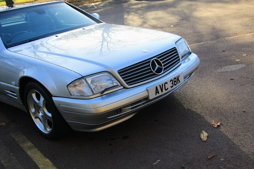2000 Mercedes-Benz SL320 R129 Te koop (foto 144 van 204)