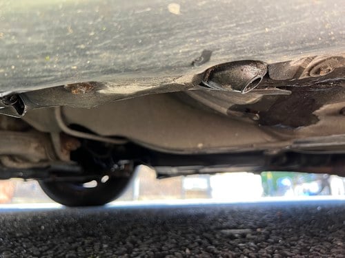 NO RESERVE - 1993 Mercedes-Benz 320CE Automatic (W124) In vendita (immagine 207 di 227)