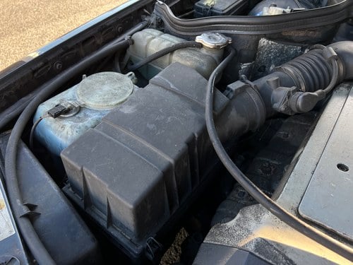 NO RESERVE - 1993 Mercedes-Benz 320CE Automatic (W124) In vendita (immagine 194 di 227)