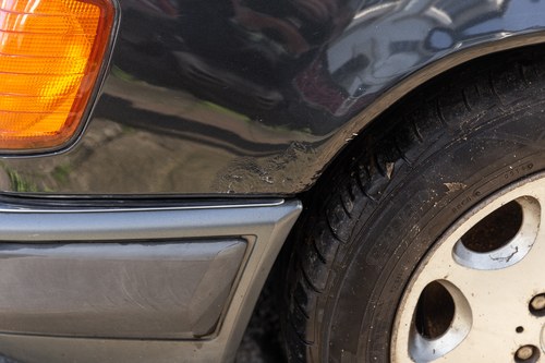 NO RESERVE - 1993 Mercedes-Benz 320CE Automatic (W124) In vendita (immagine 172 di 227)