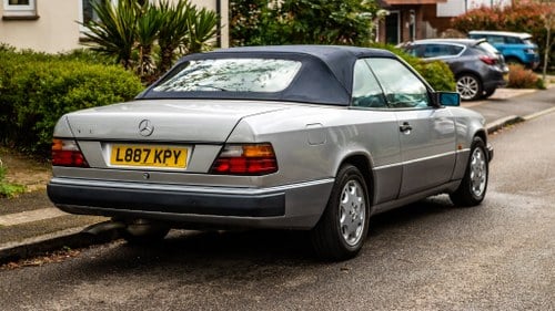 1993 Mercedes-Benz 320ce Cabriolet à vendre (picture 5 of 244)