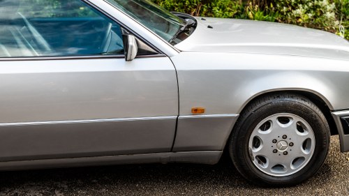 1993 Mercedes-Benz 320ce Cabriolet à vendre (picture 88 of 244)