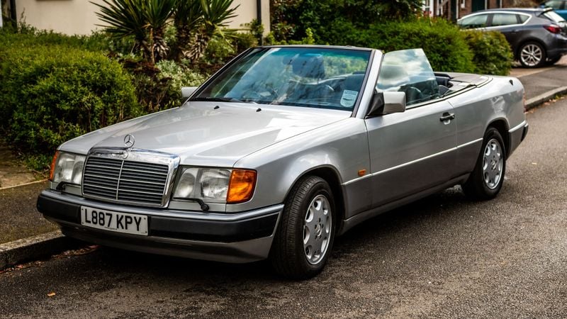 1993 Mercedes-Benz 320ce Cabriolet In vendita (immagine 1 di 244)