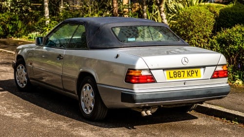 1993 Mercedes-Benz 320ce Cabriolet à vendre (picture 9 of 244)
