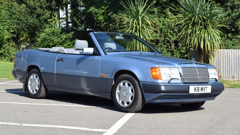 1993 Mercedes-Benz 320CE Convertible For Sale (picture 1 of 87)