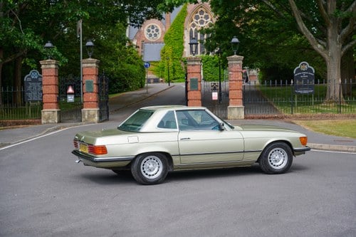 1980 Mercedes-Benz 350 SL Auto R107 For Sale (picture 5 of 135)