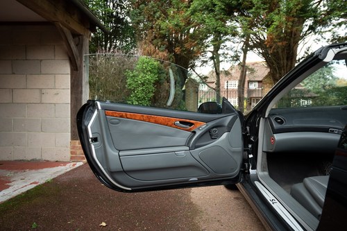 2003 Mercedes-Benz 350SL à vendre (picture 44 of 132)