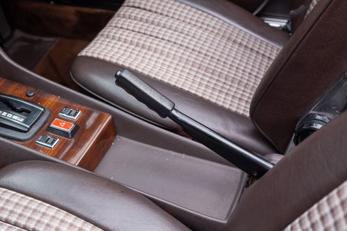 1981 Mercedes-Benz 380 SL (R107) Auto En venta (imagen 62 de 244)