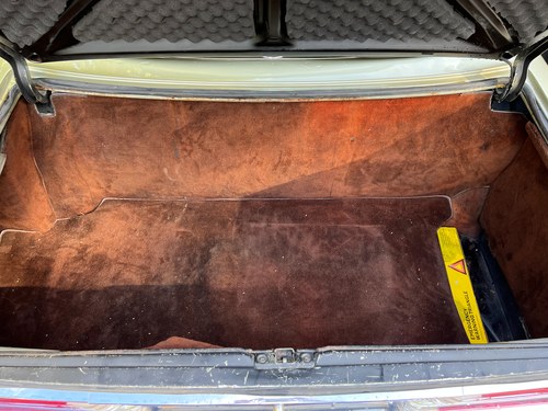 1981 Mercedes-Benz 380 SL (R107) Auto En venta (imagen 111 de 244)