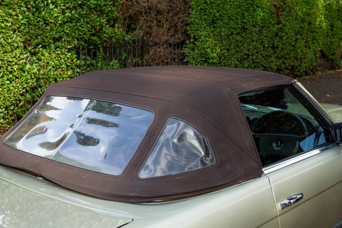 1981 Mercedes-Benz 380 SL (R107) Auto En venta (imagen 181 de 244)