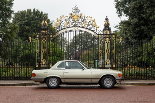 1981 Mercedes-Benz 380 SL (R107) Auto En venta (imagen 16 de 244)