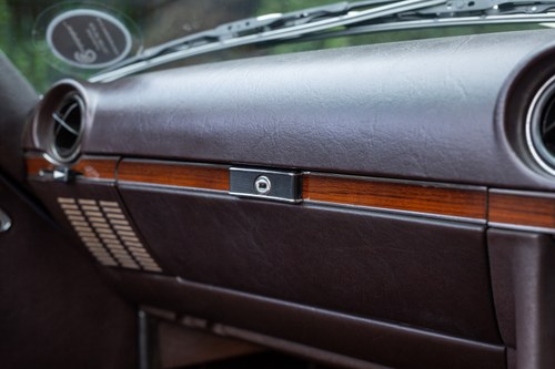 1981 Mercedes-Benz 380 SL (R107) Auto En venta (imagen 91 de 244)