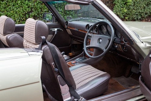 1981 Mercedes-Benz 380 SL (R107) Auto En venta (imagen 53 de 244)