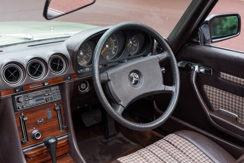 1981 Mercedes-Benz 380 SL (R107) Auto En venta (imagen 51 de 244)