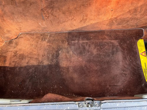 1981 Mercedes-Benz 380 SL (R107) Auto En venta (imagen 115 de 244)