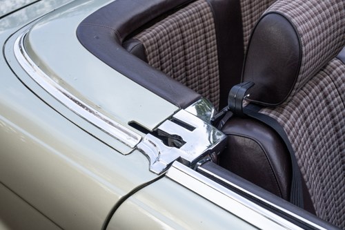 1981 Mercedes-Benz 380 SL (R107) Auto En venta (imagen 170 de 244)