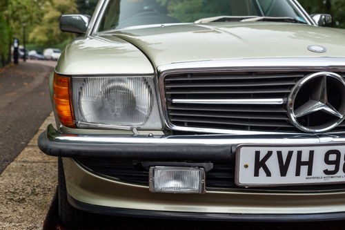 1981 Mercedes-Benz 380 SL (R107) Auto En venta (imagen 144 de 244)