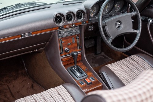 1981 Mercedes-Benz 380 SL (R107) Auto En venta (imagen 49 de 244)