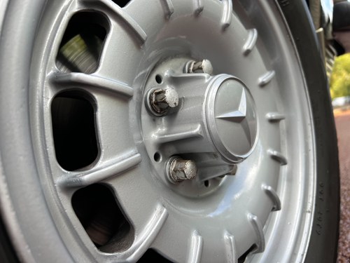 1981 Mercedes-Benz 380 SL (R107) Auto En venta (imagen 102 de 244)