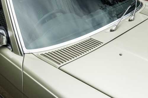 1981 Mercedes-Benz 380 SL (R107) Auto En venta (imagen 153 de 244)