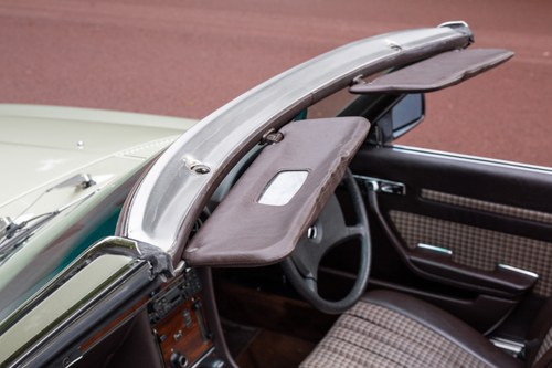 1981 Mercedes-Benz 380 SL (R107) Auto En venta (imagen 65 de 244)