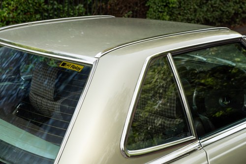 1981 Mercedes-Benz 380 SL (R107) Auto En venta (imagen 167 de 244)