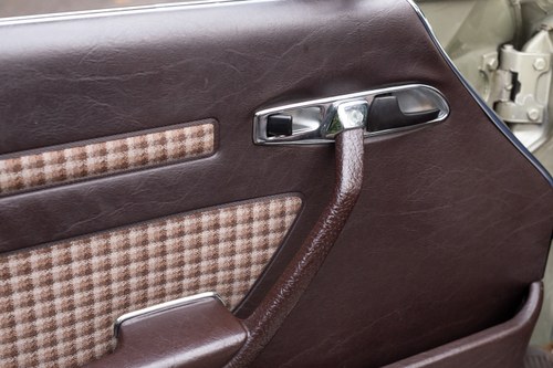 1981 Mercedes-Benz 380 SL (R107) Auto En venta (imagen 69 de 244)