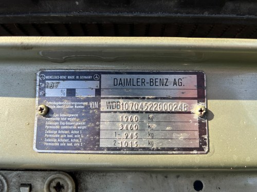 1981 Mercedes-Benz 380 SL (R107) Auto En venta (imagen 189 de 244)