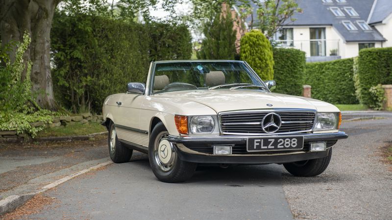 1982 Mercedes-Benz 380 SL Auto (R107) For Sale (picture 1 of 219)