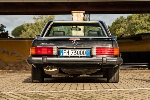 1984 Mercedes-Benz 380 SL (R107) In vendita (immagine 27 di 113)