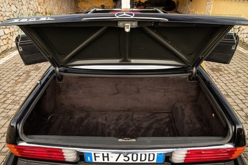 1984 Mercedes-Benz 380 SL (R107) In vendita (immagine 61 di 113)