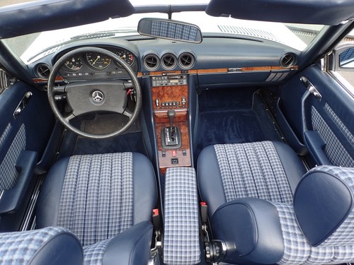 1984 Mercedes-Benz 380SL R107 zum Verkauf (Bild 35 von 67)